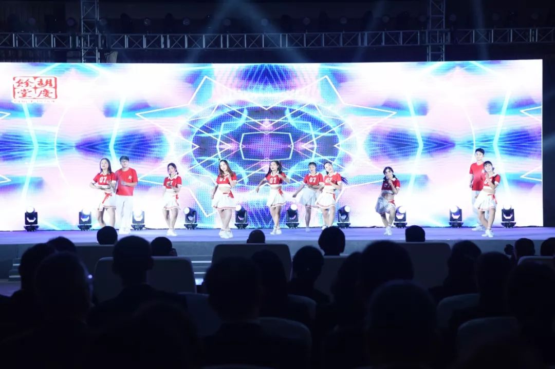 1548635914153298k9UB.jpg 5.jpg